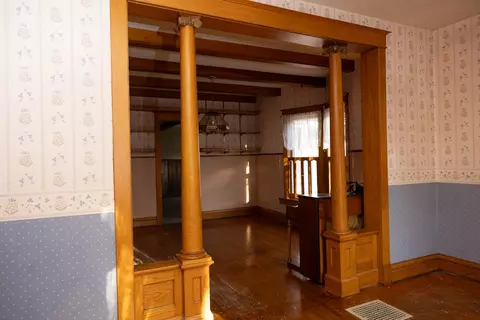 Living - 15111 S Fox River St, Plainfield, IL 60544 photo 3 of 4
