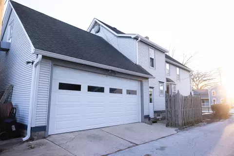 Exterior - 15111 S Fox River St, Plainfield, IL 60544 photo 9 of 10