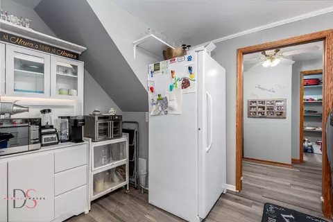 Kitchen - 527 E Main St, Ottawa, IL 61350 photo 1 of 3