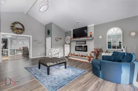 Other - 527 E Main St, Ottawa, IL 61350 photo 7 of 10