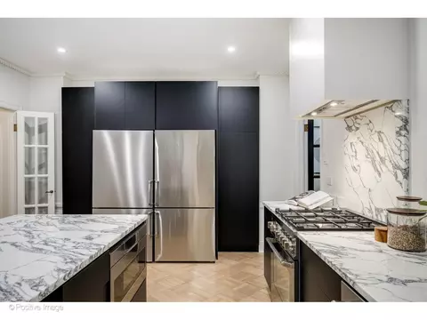 Kitchen - 73 Elm St #1B, Chicago, IL 60611 photo 3 of 5