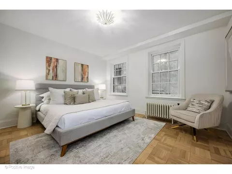 Bedroom - 73 Elm St #1B, Chicago, IL 60611 photo 1 of 2