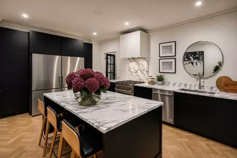 Kitchen - 73 Elm St #1B, Chicago, IL 60611 photo 2 of 5