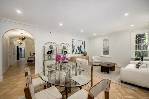 Dining - 73 Elm St #1B, Chicago, IL 60611 photo 2 of 3