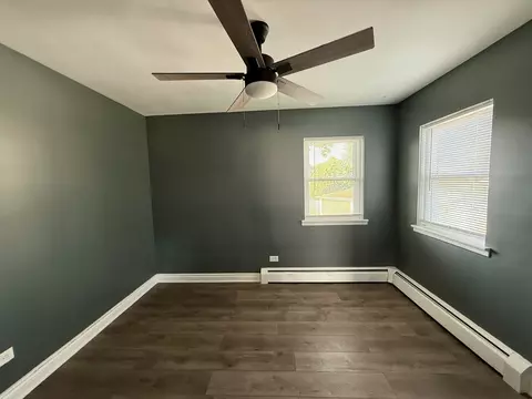 Bedroom - 4435 Eberly Ave, Brookfield, IL 60513 photo 1 of 2