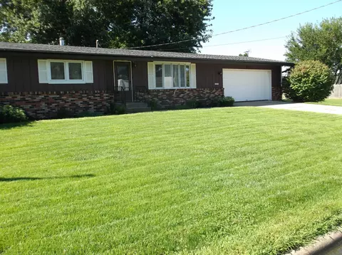 516 Orange St, Princeton, IL 61356