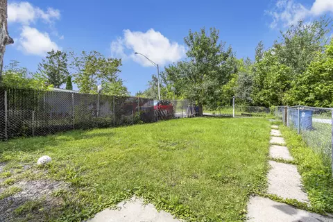 Exterior - 528 E 156th St, Harvey, IL 60426 photo 1 of 2