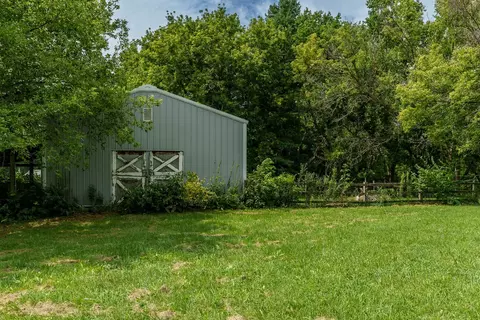 Exterior - 11371 Havenswood Rd, Roscoe, IL 61073 photo 21 of 23