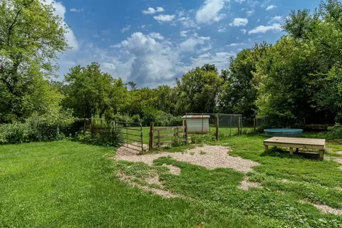 Exterior - 11371 Havenswood Rd, Roscoe, IL 61073 photo 15 of 23