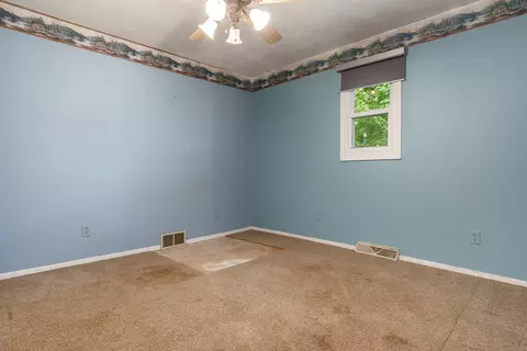 Bedroom - 11371 Havenswood Rd, Roscoe, IL 61073 photo 1 of 5