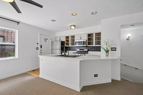 Kitchen - 1007 E 61st St, Chicago, IL 60637 photo 1 of 4