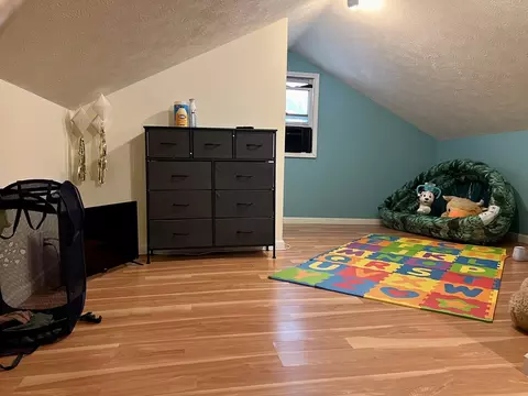 Bedroom - 107 N 19th St, Herrin, IL 62948 photo 1 of 2