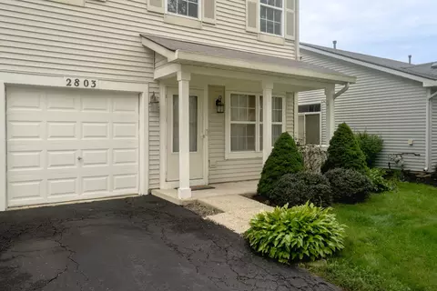 Exterior - 2803 Sun Valley Dr, Plainfield, IL 60586 photo 2 of 5