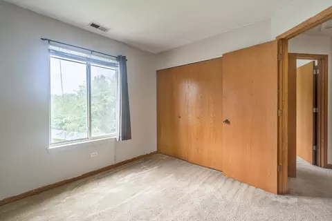 Bedroom - 2803 Sun Valley Dr, Plainfield, IL 60586 photo 5 of 7