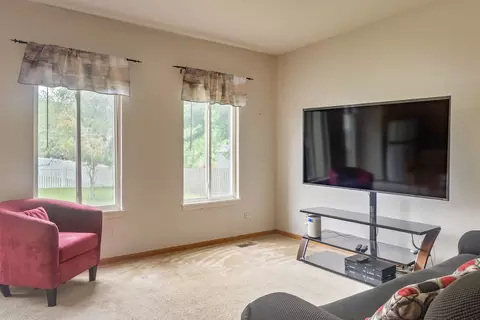 Other - 2803 Sun Valley Dr, Plainfield, IL 60586 photo 1 of 7