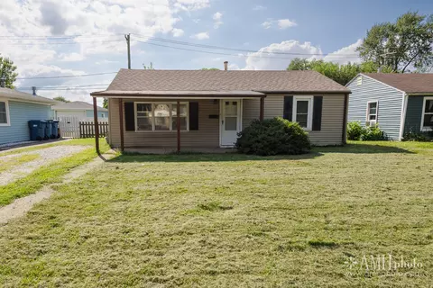 141 Belle Aire Ave, Bourbonnais, IL 60914