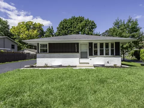 10350 W California Ave, Beach Park, IL 60099