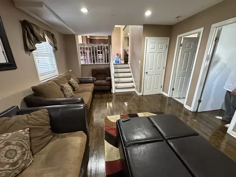 Living - 6908 Townsend Blvd, Plainfield, IL 60586 photo 2 of 2