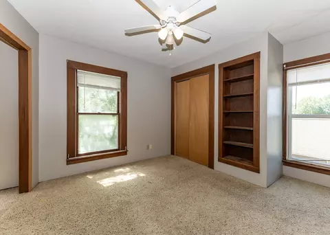 Bedroom - 916 7th St, Fulton, IL 61252 photo 7 of 10