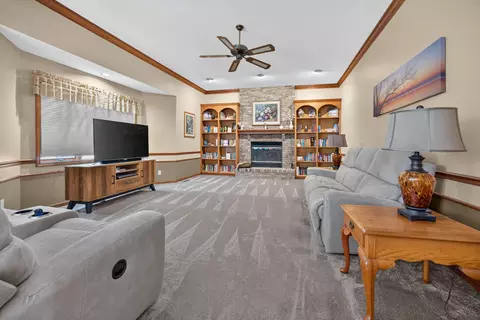 Living - 505 Wellesley Dr, Normal, IL 61761 photo 3 of 4