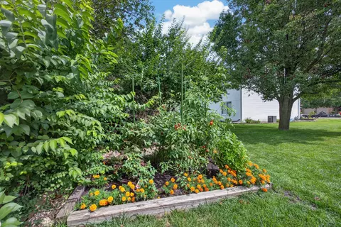 Exterior - 505 Wellesley Dr, Normal, IL 61761 photo 9 of 14