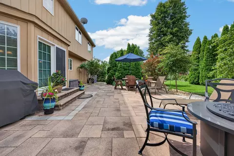 Exterior - 505 Wellesley Dr, Normal, IL 61761 photo 4 of 14