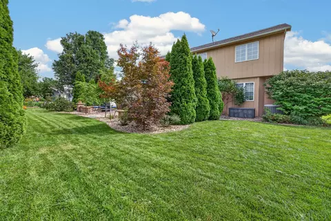 Exterior - 505 Wellesley Dr, Normal, IL 61761 photo 11 of 14
