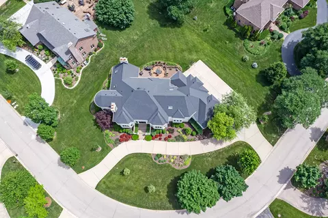 6430 Manor Dr, Burr Ridge, IL 60527 photo 10