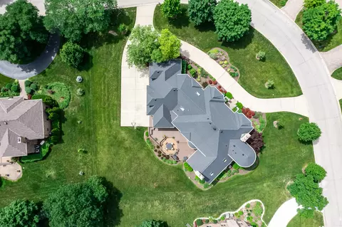 6430 Manor Dr, Burr Ridge, IL 60527 photo 13