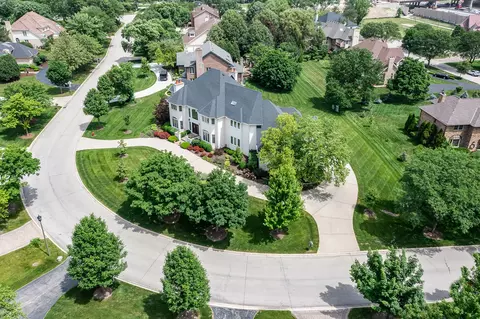 6430 Manor Dr, Burr Ridge, IL 60527 photo 15