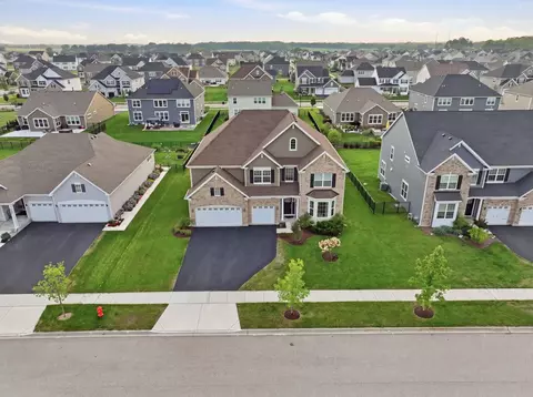 View/Area - 3589 Emerald Rd, Elgin, IL 60124 photo 8 of 10