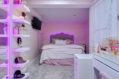 Bedroom - 107 E Jefferson Ave, Wheaton, IL 60187 photo 5 of 5