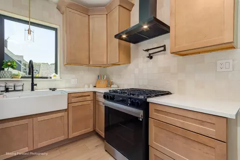 Kitchen - 107 E Jefferson Ave, Wheaton, IL 60187 photo 1 of 3