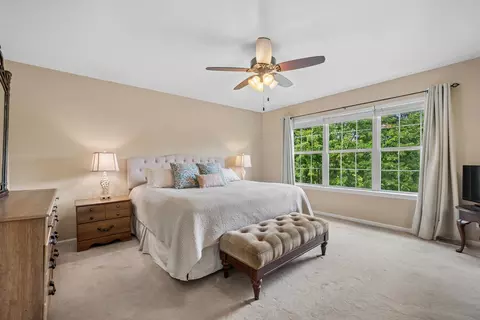 Bedroom - 2105 Bent Tree Dr, Geneva, IL 60134 photo 1 of 5