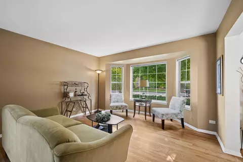 Living - 2105 Bent Tree Dr, Geneva, IL 60134 photo 2 of 2