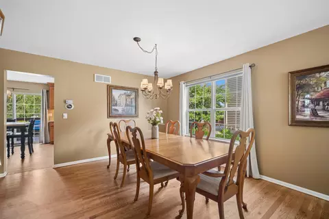 Dining - 2105 Bent Tree Dr, Geneva, IL 60134 photo 2 of 2