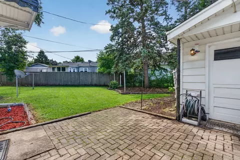 Exterior - 1814 Inner Circle Dr, Crest Hill, IL 60403 photo 7 of 8