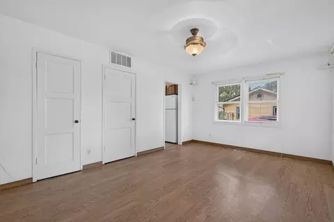 Living - 1814 Inner Circle Dr, Crest Hill, IL 60403 photo 3 of 4