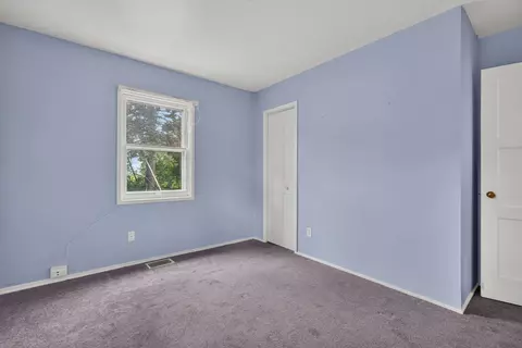 Bedroom - 1814 Inner Circle Dr, Crest Hill, IL 60403 photo 2 of 6