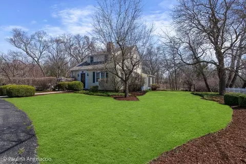 26048 W Cuba Rd, Barrington, IL 60010
