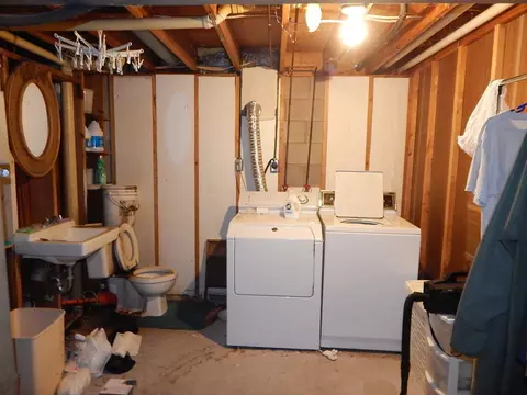 Other - 109 E 6th St, Sherrard, IL 61281 photo 3 of 6