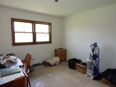 Bedroom - 109 E 6th St, Sherrard, IL 61281 photo 2 of 7