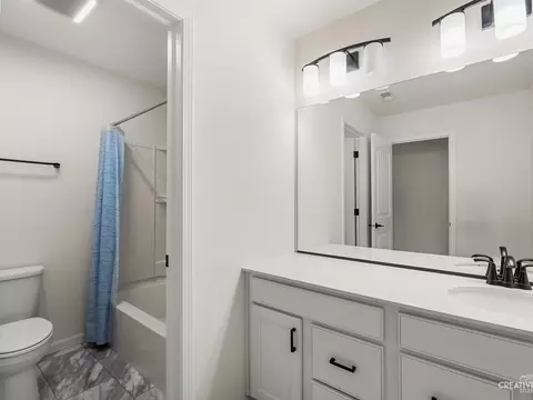 Bath - 12764 S Nicholas Dr, Plainfield, IL 60585 photo 3 of 3