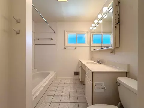 Bath - 124 Harlem Ave, Glenview, IL 60025 photo 1 of 2
