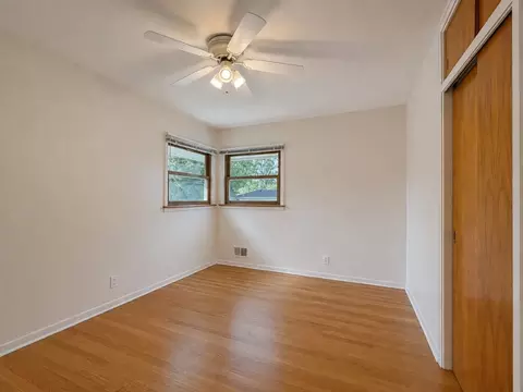 Bedroom - 124 Harlem Ave, Glenview, IL 60025 photo 3 of 3