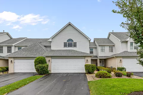 9981 Constitution Dr, Orland Park, IL 60462