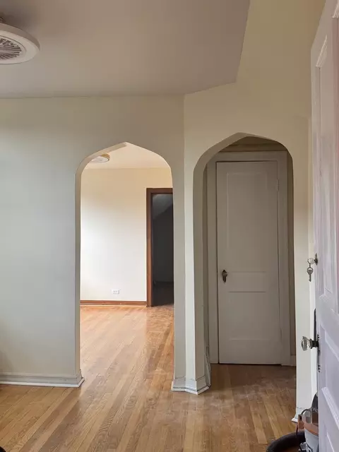 Entry Way - 3039 S Millard Ave, Chicago, IL 60623 photo 2 of 3