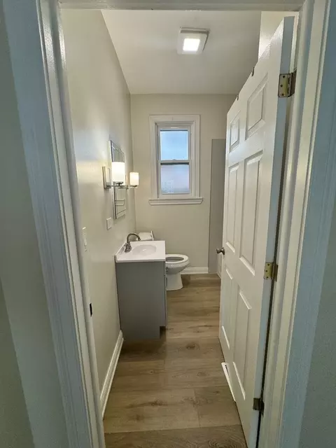 Bath - 3039 S Millard Ave, Chicago, IL 60623 photo 1 of 3
