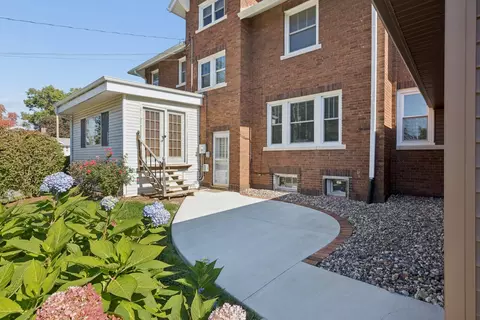 Exterior - 2311 12th St, Moline, IL 61265 photo 10 of 12