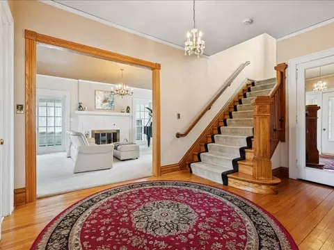 Entry Way - 2311 12th St, Moline, IL 61265 photo 3 of 9